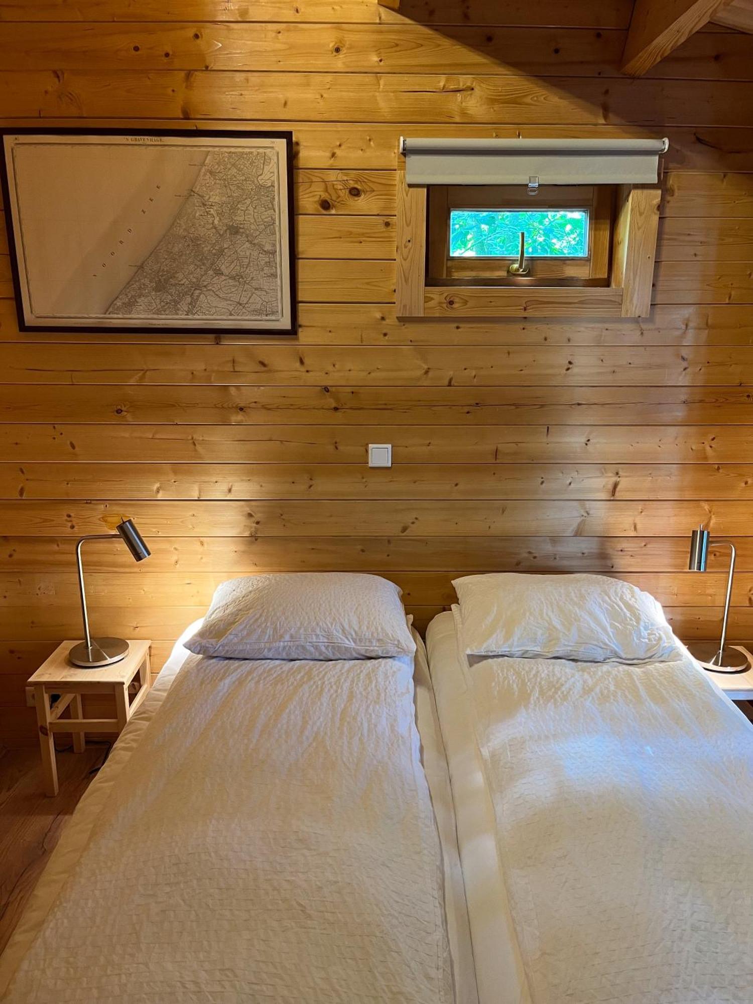Luxe En Ruim Chalet Met Airco Bij Leekstermeer Matsloot Kültér fotó
