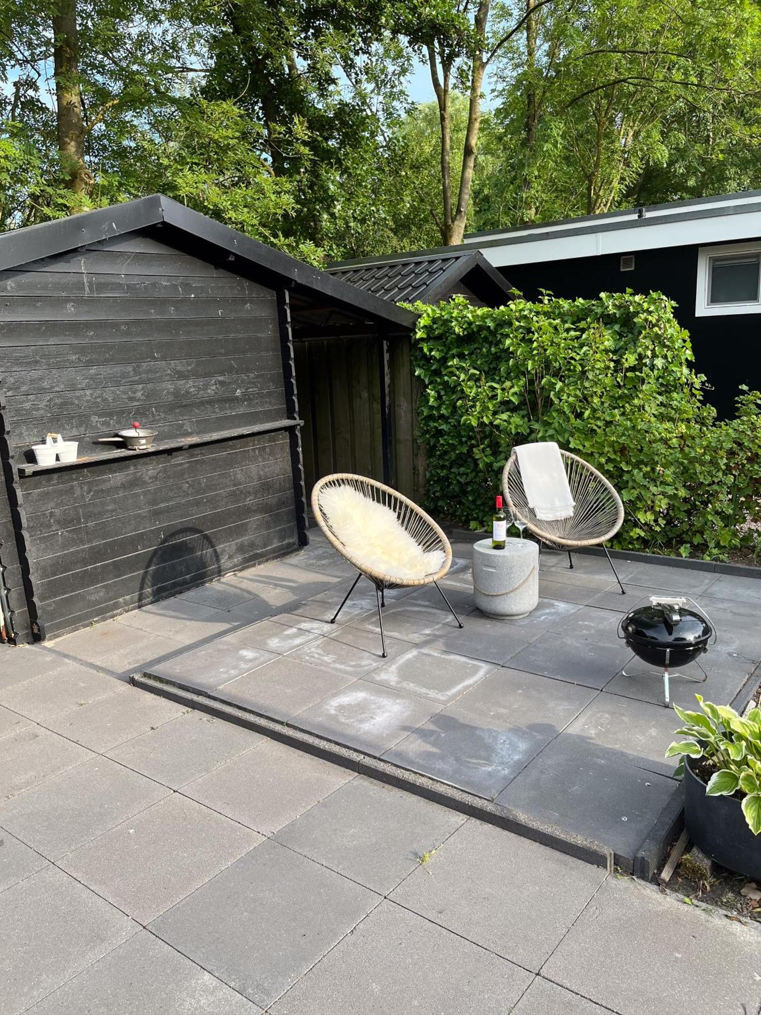 Luxe En Ruim Chalet Met Airco Bij Leekstermeer Matsloot Kültér fotó